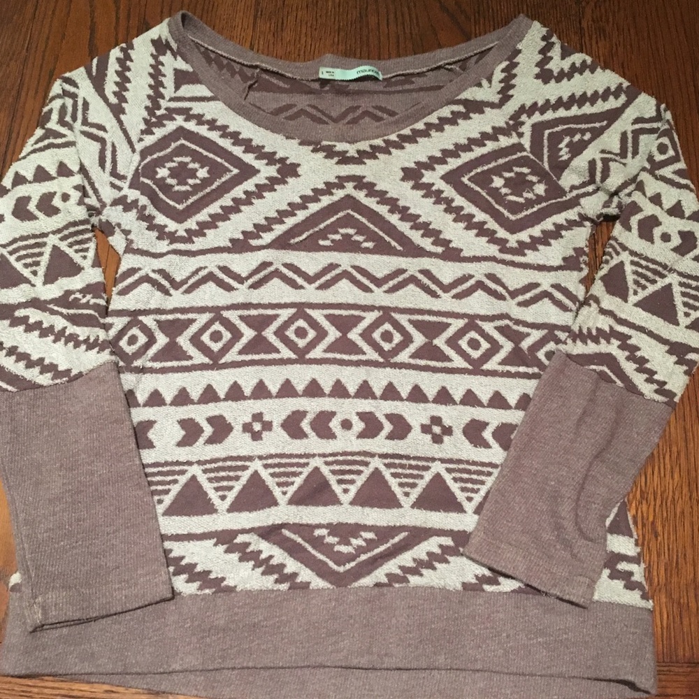 Long sleeve shirt